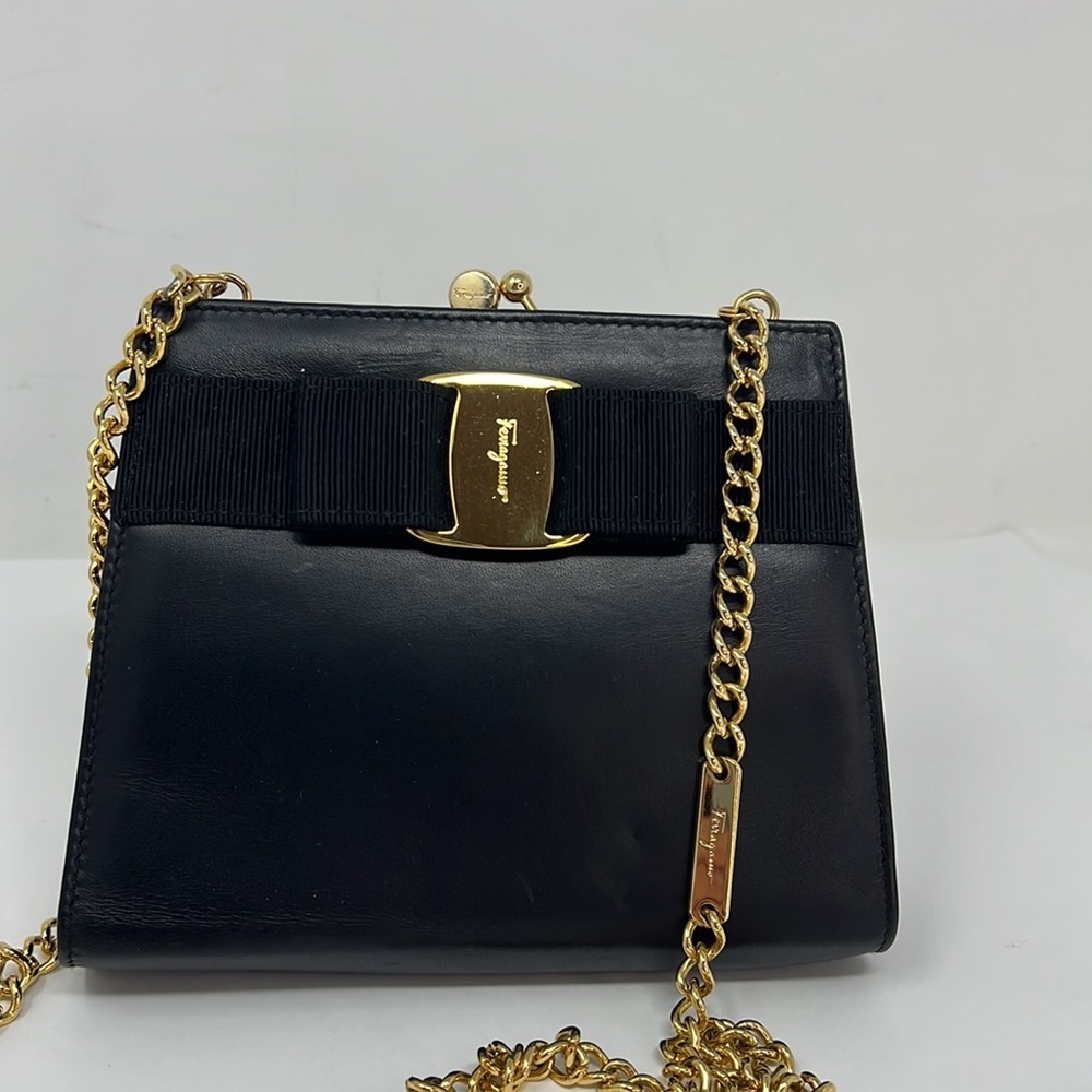 Salvatore Ferragamo Vara Bow Kisslock Black Leather Chain Crossbody Bag